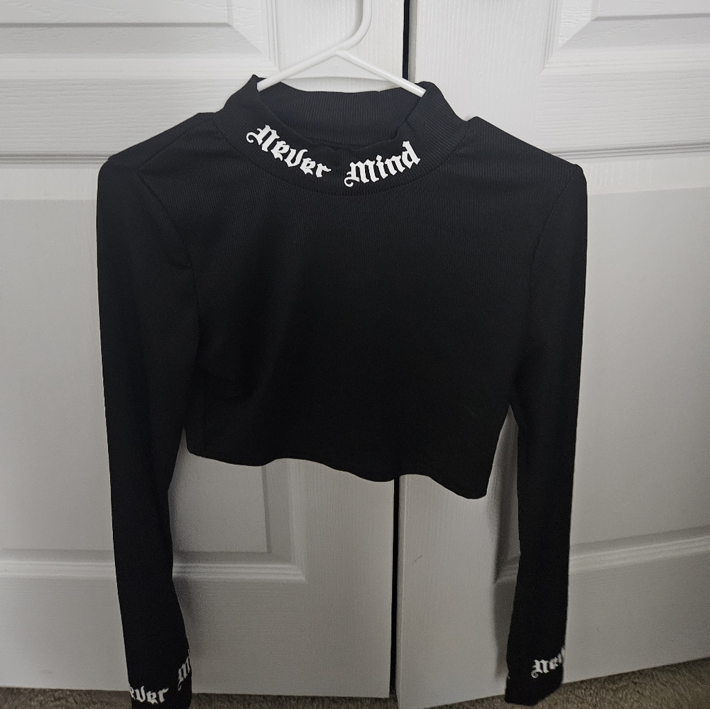 Black Graphic Crop Top | Turtleneck | Biker/Gorpcore | Old English| Neck Letters